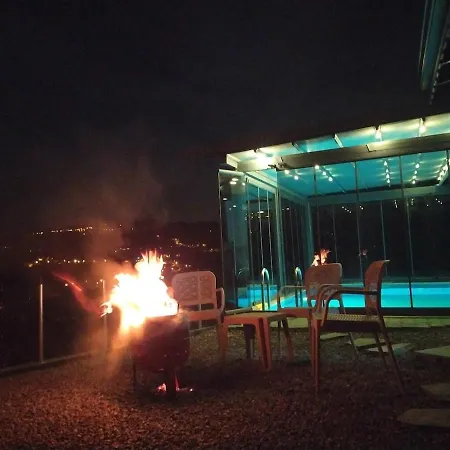 Semesterbostad Manzaram *